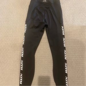 Kith leggings